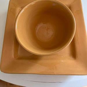 Pottery barn dishes
